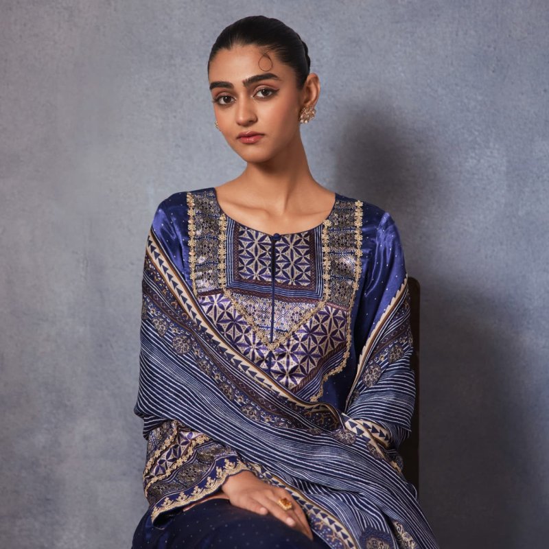 Lajjo By Kimora Sohni Gaji Silk Printed Salwar Suits